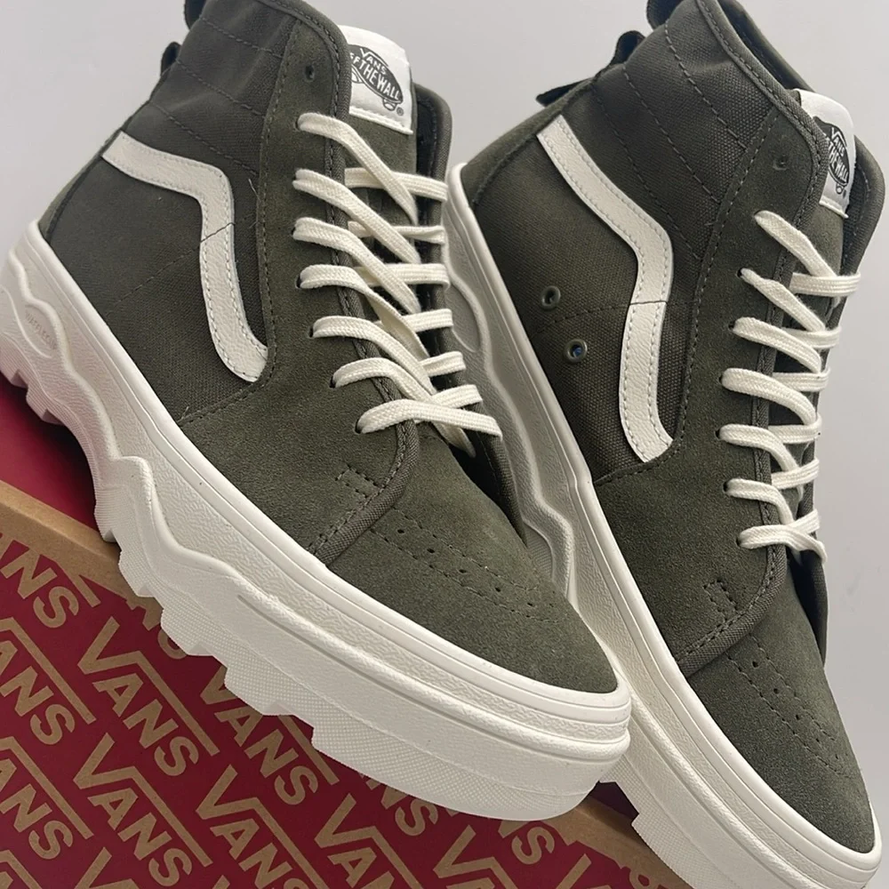 Vans WMNS Sentry Sk8-Hi Kalamata
VN0A5KY5BXV Sneakers - Picture 6 of 16